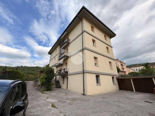 Appartamento in vendita a Cellatica, Lombardia
