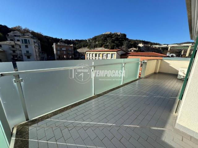 Appartamento in vendita a Pozzuolo Alto, Celle Ligure