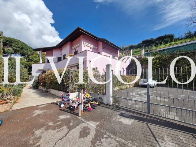 Appartamento in vendita a Ravezza, Celle Ligure