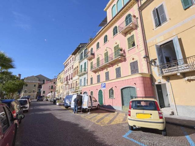 Appartamento in vendita a Pozzuolo Alto, Celle Ligure