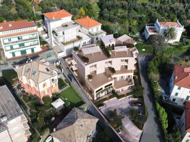 Appartamento in vendita a Piani di Celle, Celle Ligure