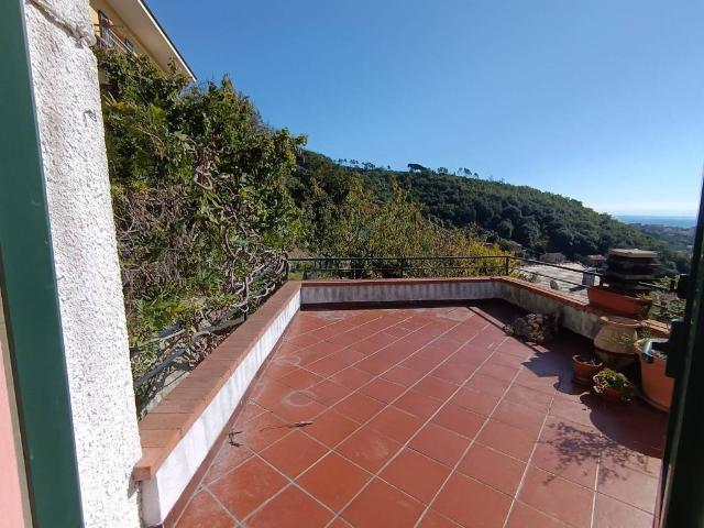 Appartamento in vendita a Terrenin, Celle Ligure