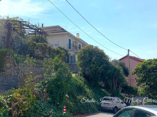 Appartamento in vendita a Costa, Celle Ligure