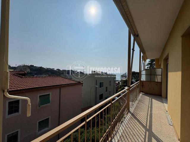 Appartamento in vendita a Piani di Celle, Celle Ligure
