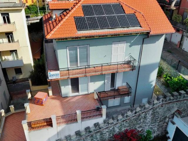 Appartamento in vendita a Pozzuolo Alto, Celle Ligure