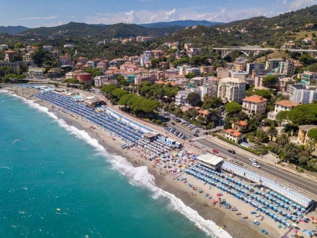Appartamento in vendita a Pozzuolo Alto, Celle Ligure