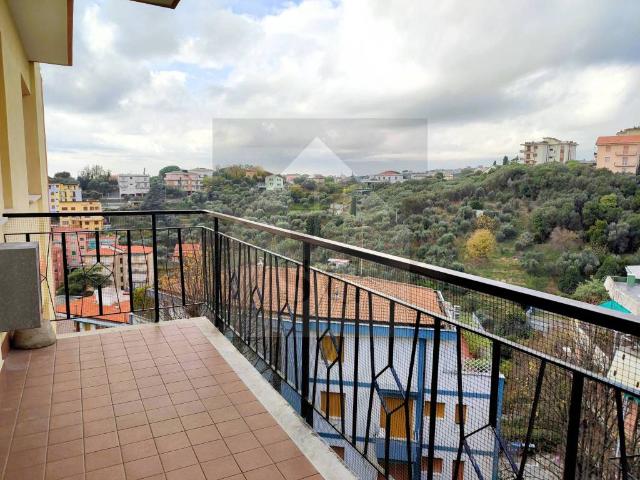 Appartamento in vendita a Piani di Celle, Celle Ligure