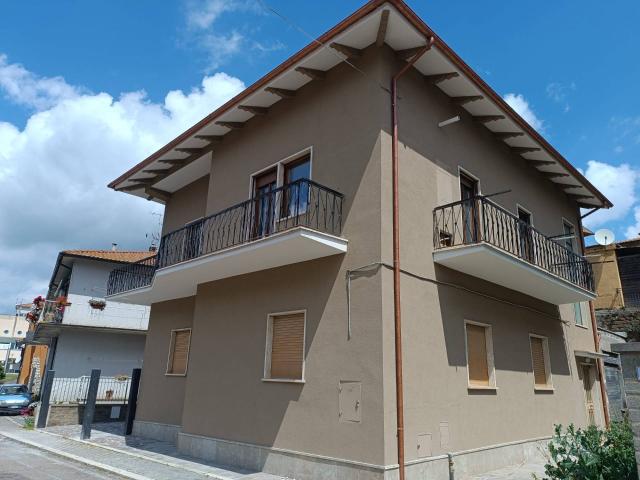 Appartamento in vendita a Celleno, Lazio