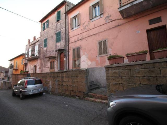 Appartamento in vendita a Cellere, Lazio
