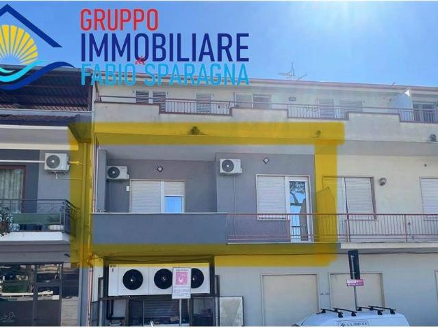 Appartamento in vendita a Cellole, Campania