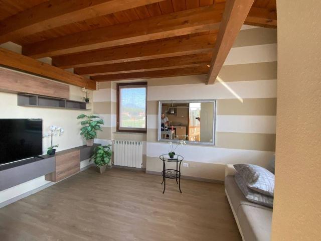Appartamento in vendita a Cenate Sotto, Bergamo
