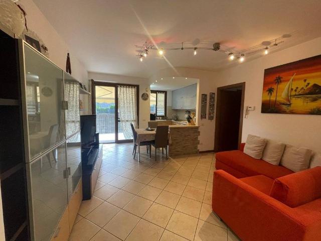 Appartamento in vendita a Cenate Sotto, Lombardia