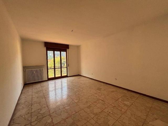 Appartamento in vendita a Cene, Lombardia