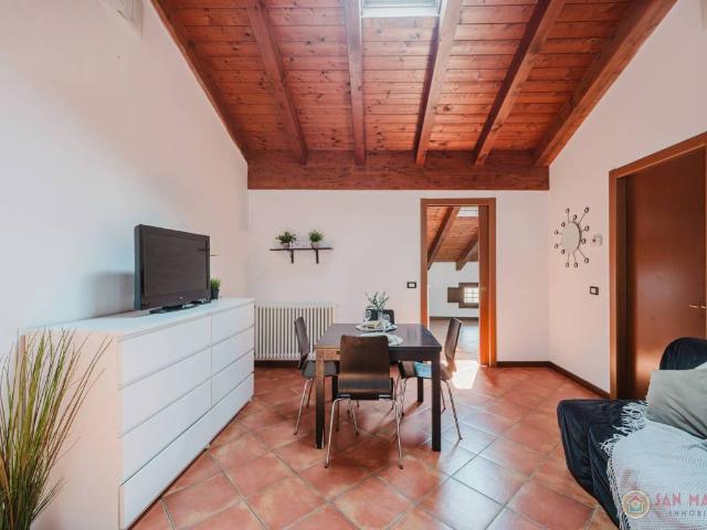 Appartamento in vendita a Cento, Ferrara