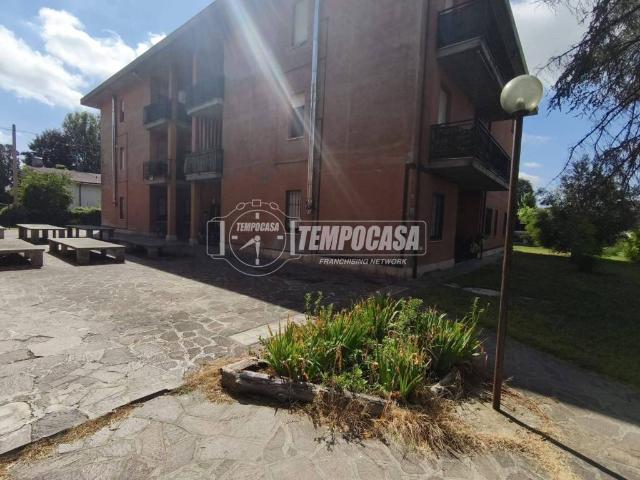 Appartamento in vendita a Cento, Ferrara