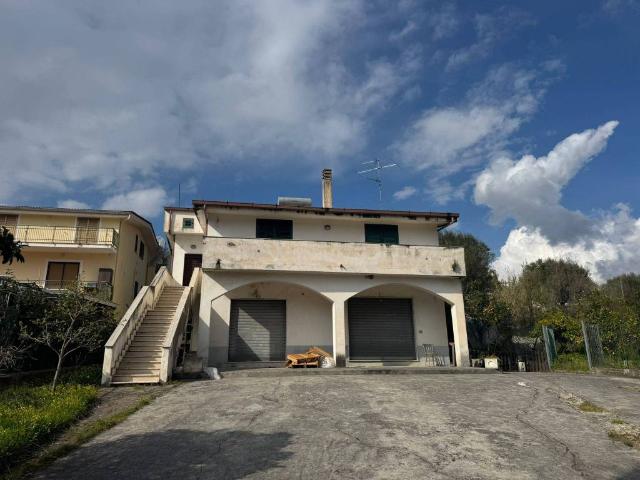 Appartamento in vendita a Centola, Campania