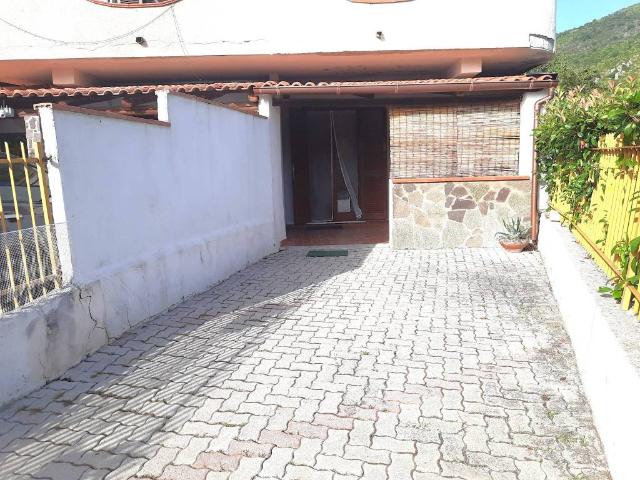 Appartamento in vendita a Centola, Campania