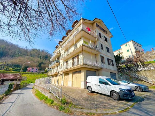 Appartamento in vendita a Ceranesi, Liguria