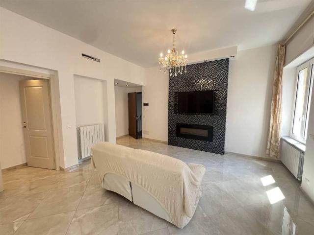 Appartamento in vendita a Ceranesi, Liguria