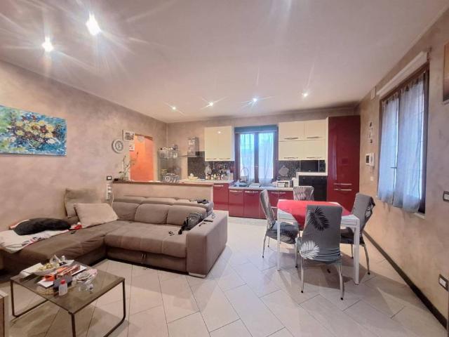 Appartamento in vendita a Ceranesi, Liguria