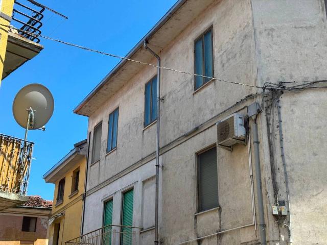 Appartamento in vendita a Piemonte, Novara