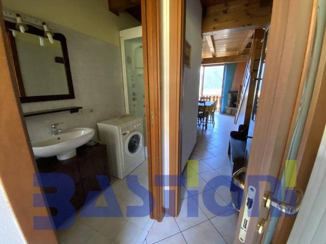 Appartamento in vendita a Cerete, Lombardia