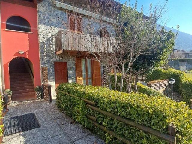 Appartamento in vendita a Cerete, Lombardia