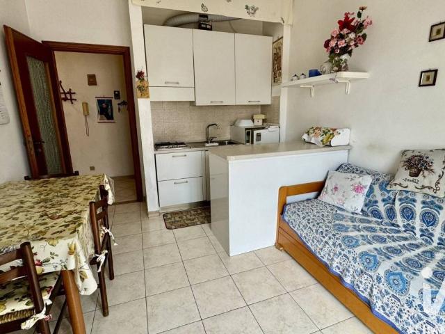 Appartamento in vendita a Ceriale, Liguria
