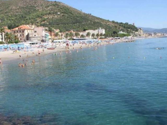 Appartamento in vendita a Ceriale, Liguria