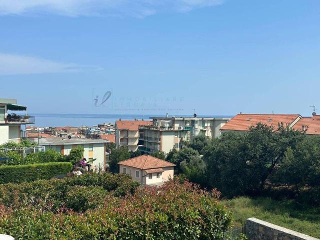 Appartamento in vendita a Ceriale, Liguria