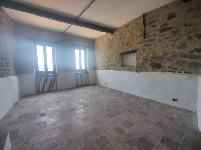 Appartamento in vendita a Baiardo, Liguria