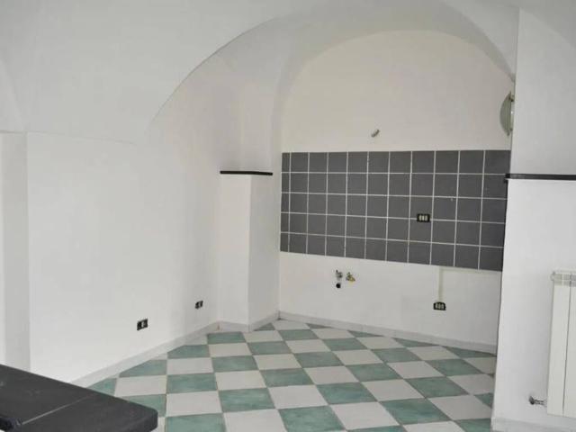 Appartamento in vendita a Baiardo, Liguria