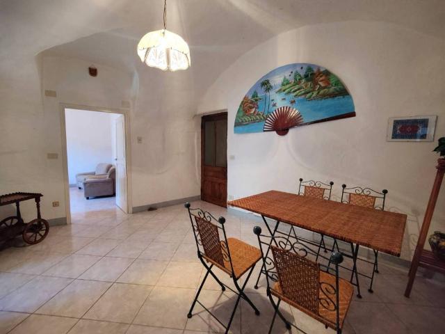 Appartamento in vendita a Baiardo, Liguria