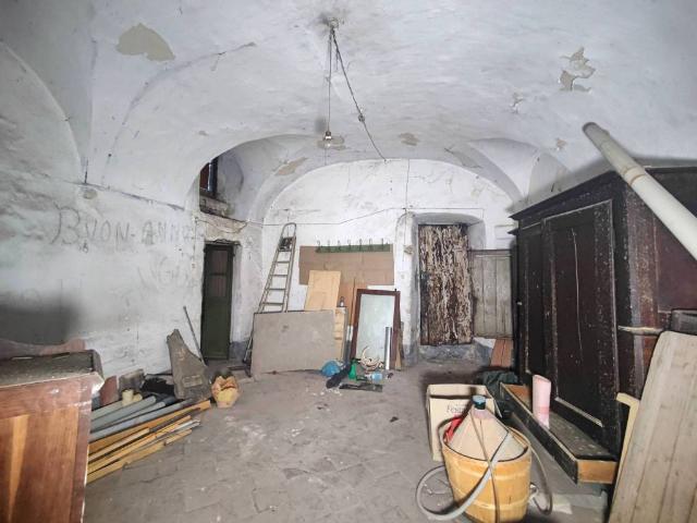 Appartamento in vendita a Baiardo, Liguria