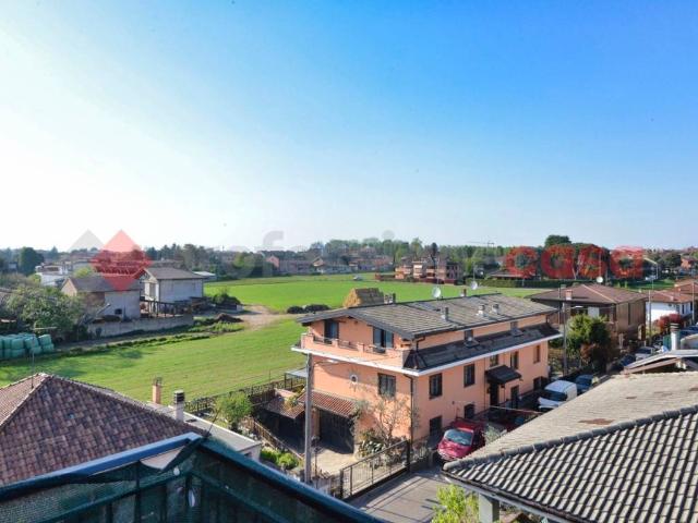 Appartamento in vendita a Ceriano Laghetto, Lombardia