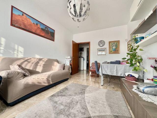 Appartamento in vendita a Ceriano Laghetto, Lombardia