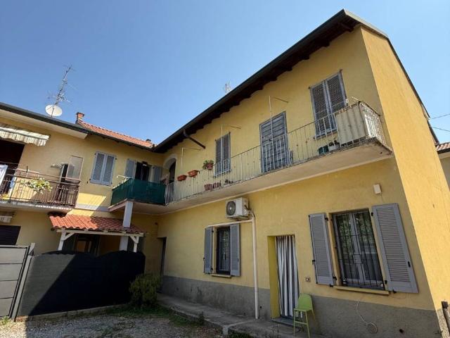 Appartamento in vendita a Ceriano Laghetto, Lombardia