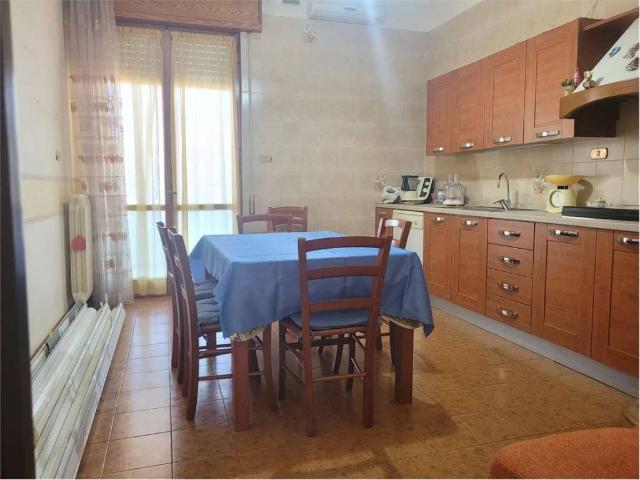 Appartamento in vendita a Cerignola, Foggia
