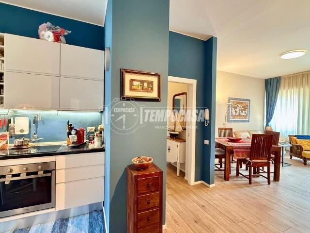 Appartamento in vendita a Cernobbio, Como