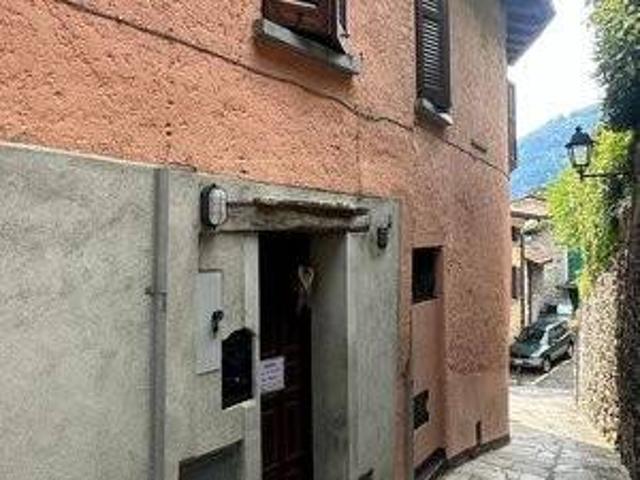 Appartamento in vendita a Rovenna, Cernobbio