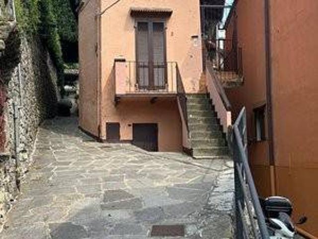 Appartamento in vendita a Rovenna, Cernobbio