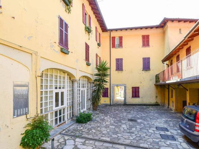 Appartamento in vendita a Rovenna, Cernobbio