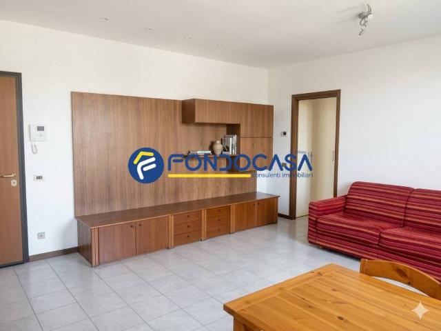 Appartamento in vendita a Cernusco Lombardone, Lombardia