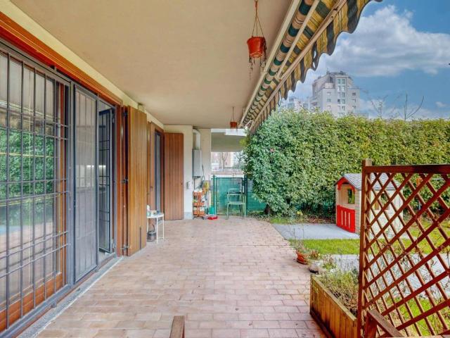 Appartamento in vendita a Cernusco Sul Naviglio, Lombardia