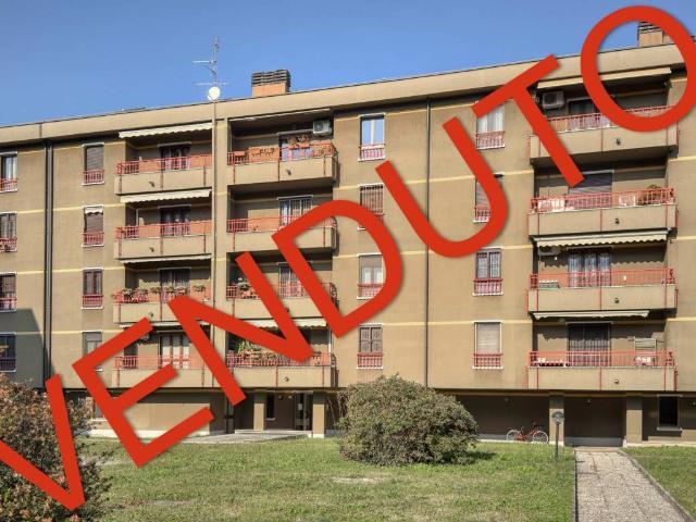 Appartamento in vendita a Cernusco Sul Naviglio, Lombardia