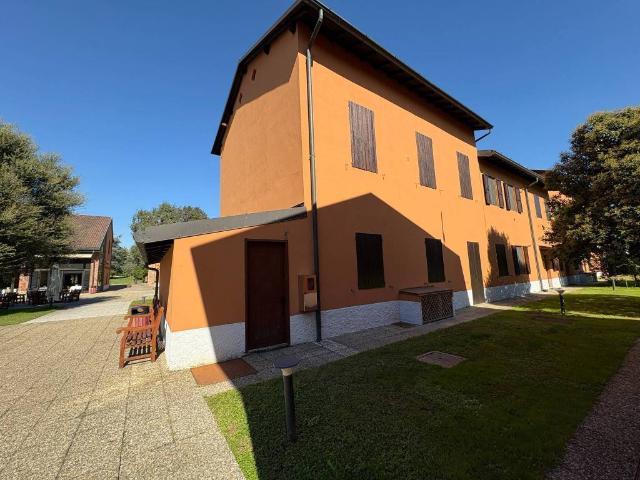 Appartamento in vendita a Cernusco Sul Naviglio, Lombardia