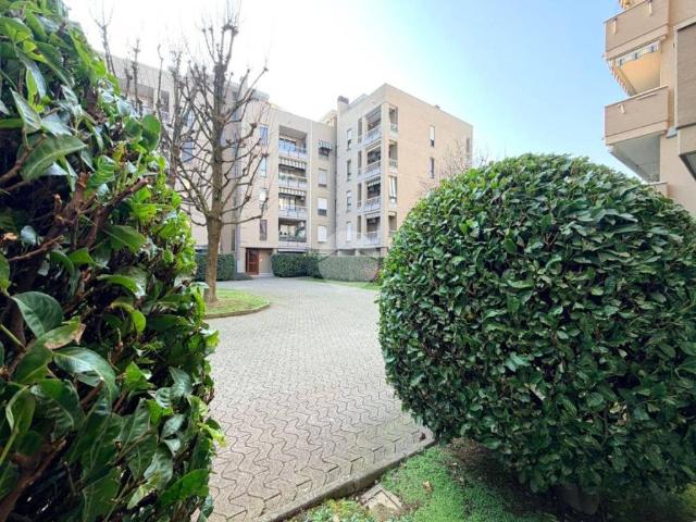 Appartamento in vendita a Cernusco Sul Naviglio, Lombardia