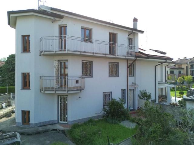 Appartamento in vendita a Ronco, Cernusco Sul Naviglio