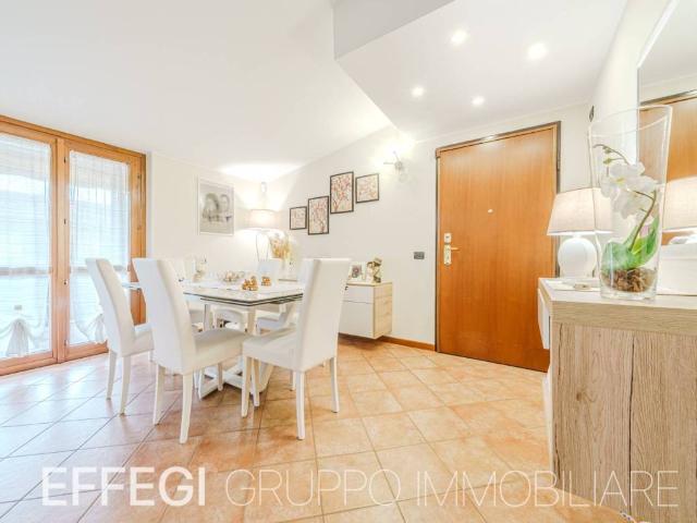 Appartamento in vendita a Ronco, Cernusco Sul Naviglio
