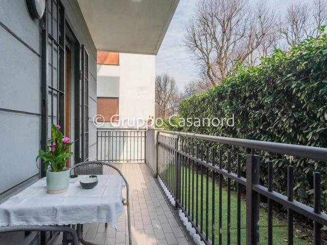 Appartamento in vendita a Cernusco Sul Naviglio, Lombardia